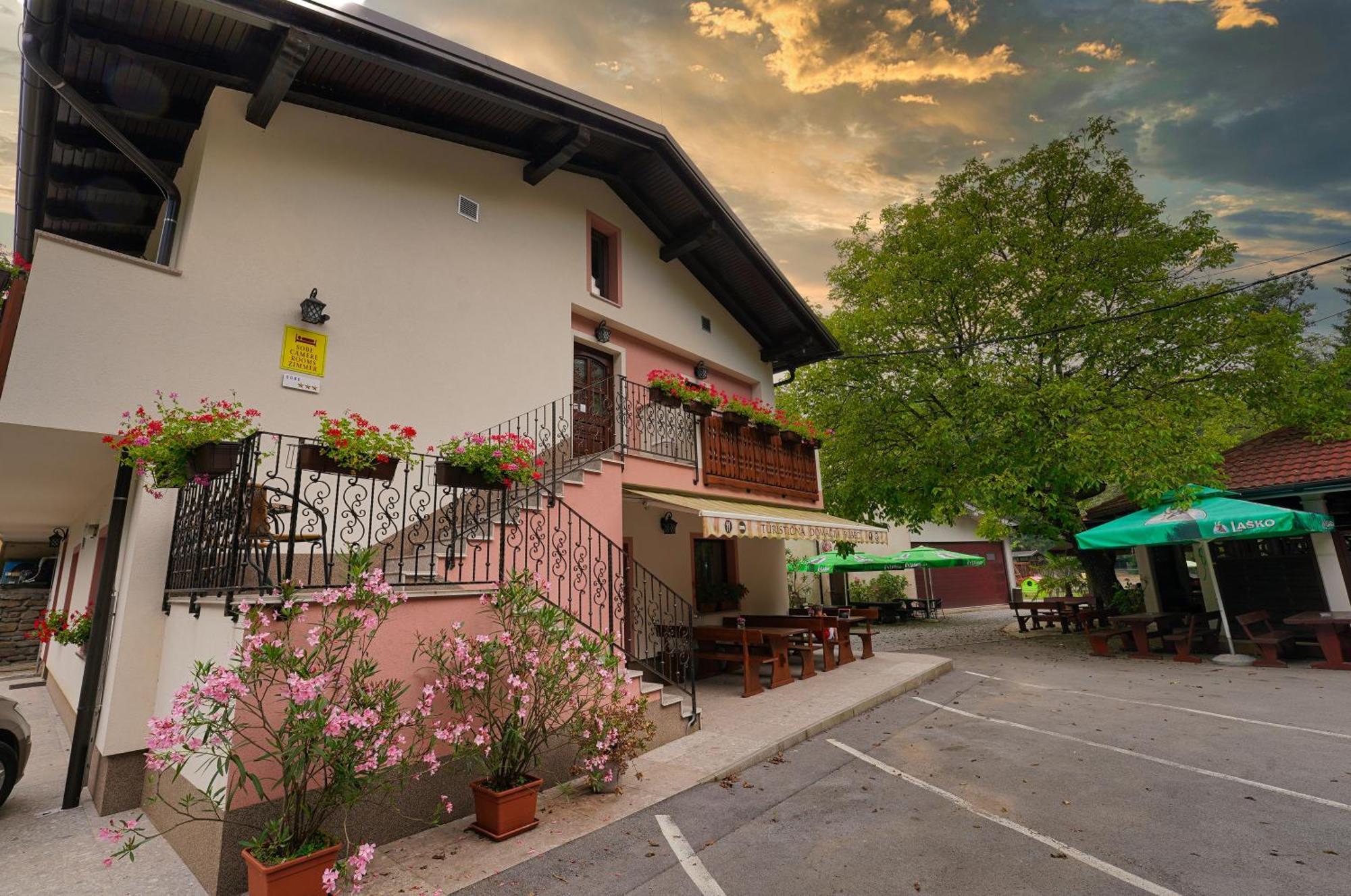 Domacija Bubec Villa Ilirska Bistrica Ngoại thất bức ảnh