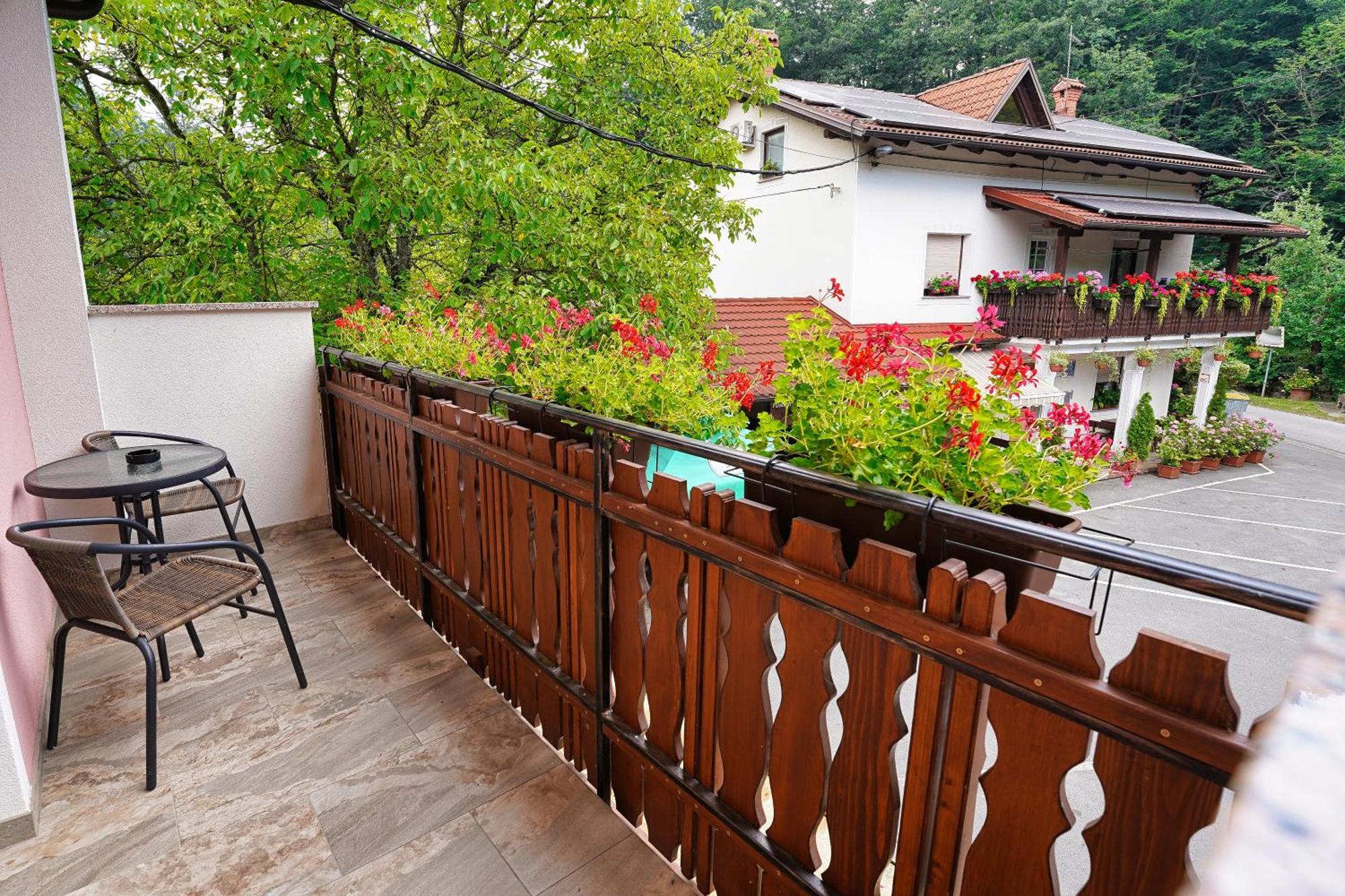 Domacija Bubec Villa Ilirska Bistrica Ngoại thất bức ảnh