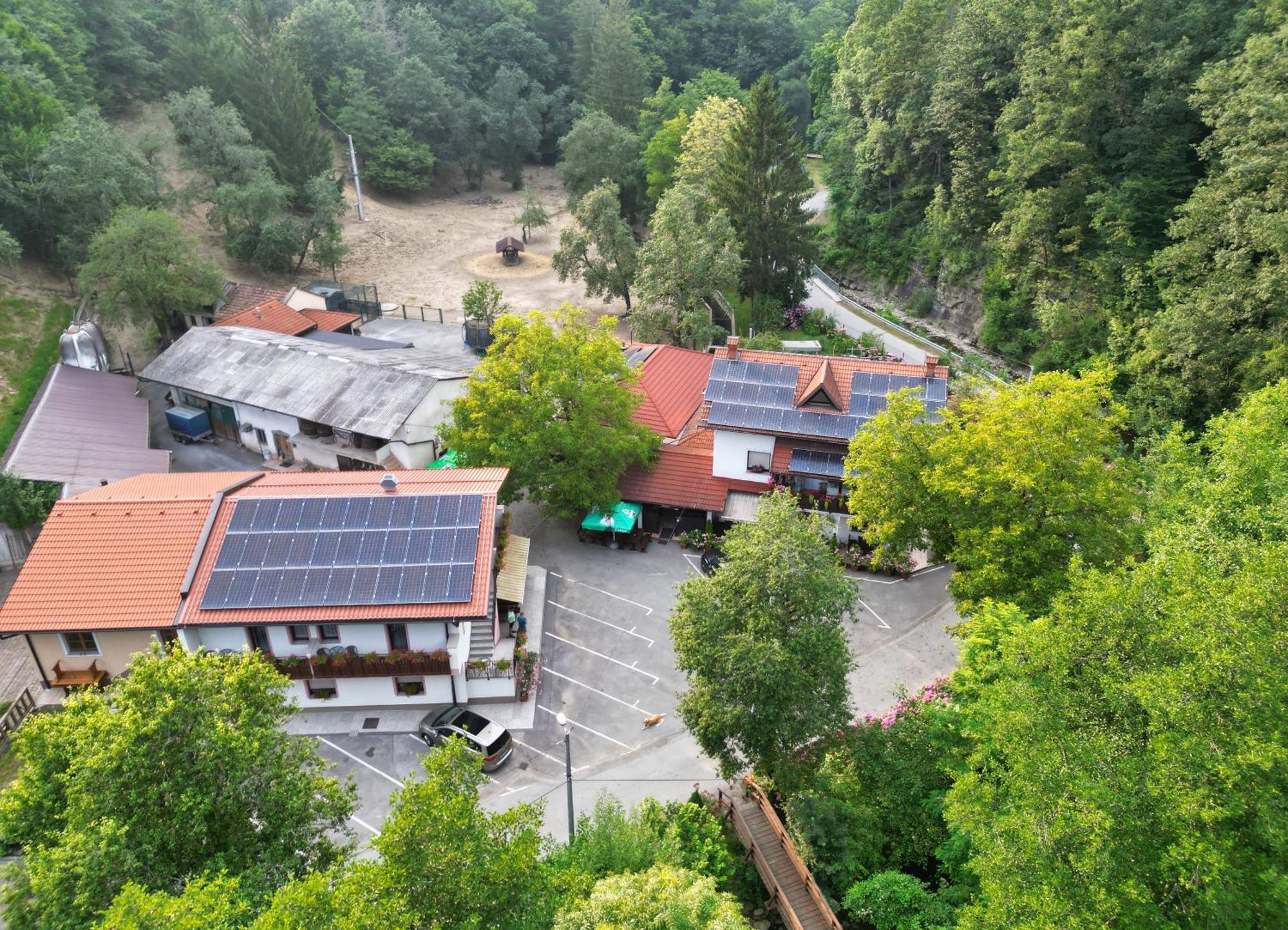 Domacija Bubec Villa Ilirska Bistrica Ngoại thất bức ảnh